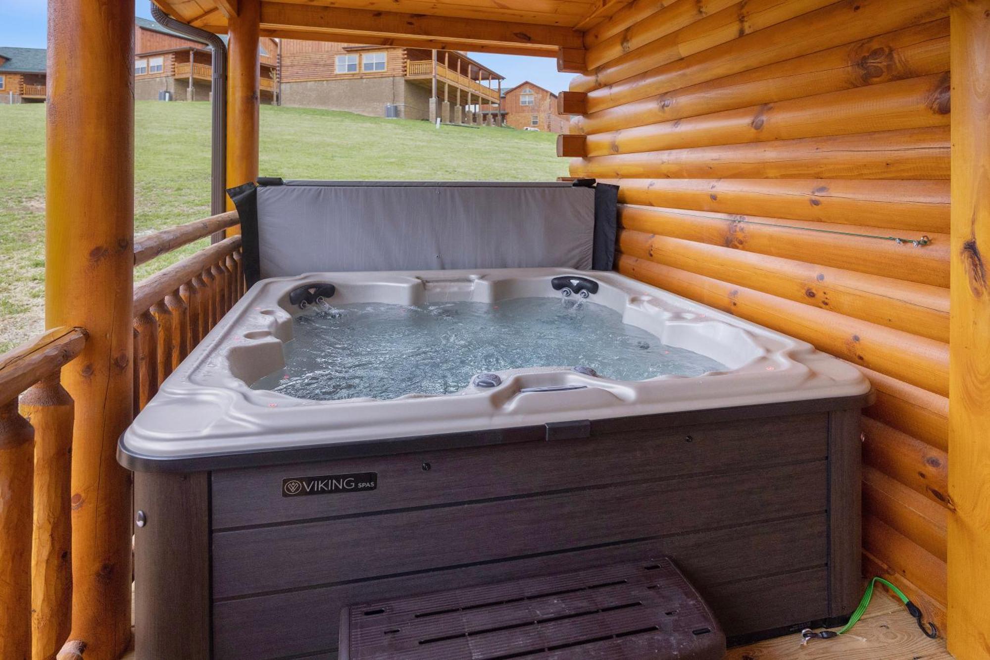 New! Indoor Pool/Ps 5/Hot Tub/Parkway Βίλα Pigeon Forge Εξωτερικό φωτογραφία