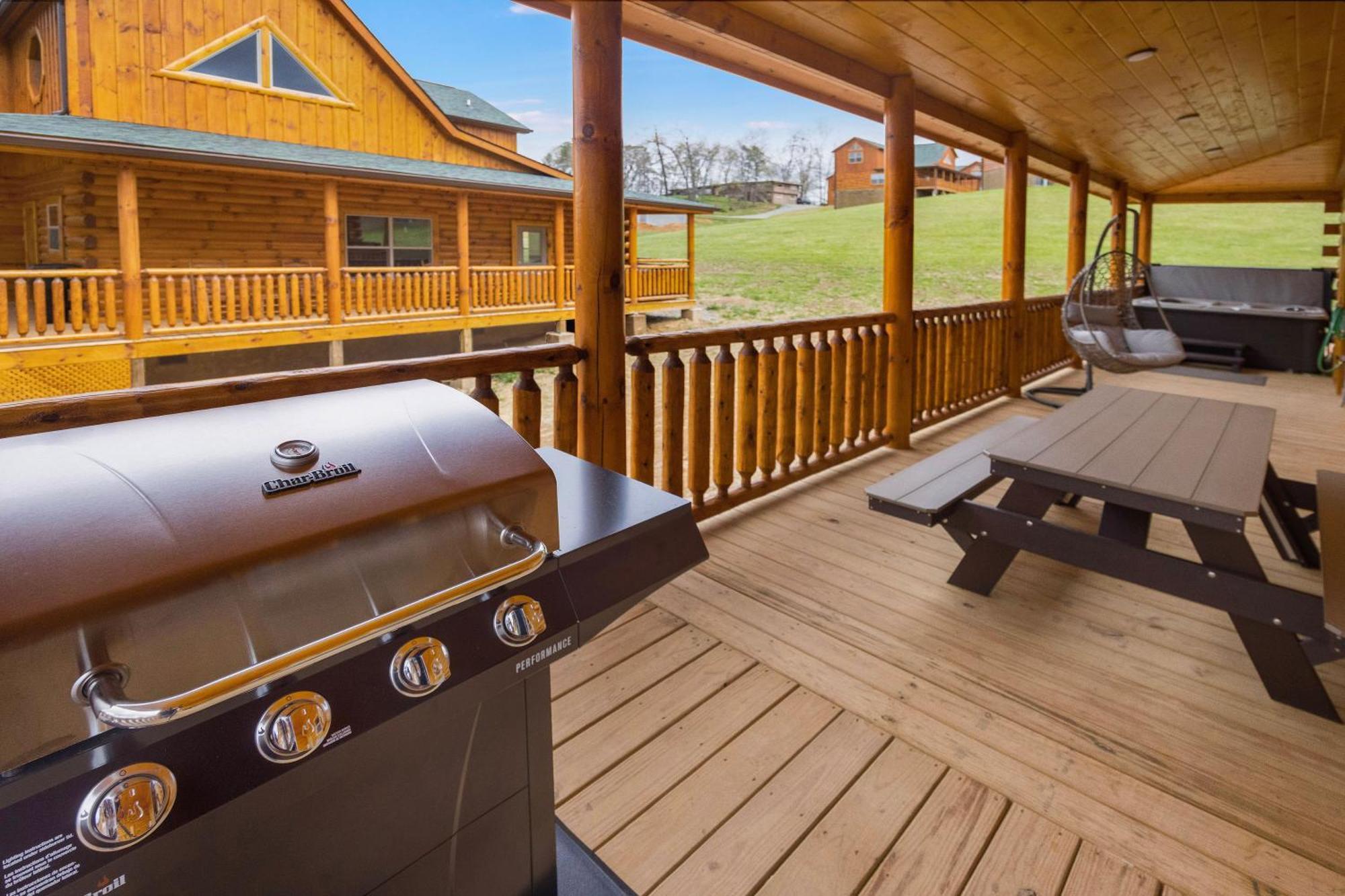 New! Indoor Pool/Ps 5/Hot Tub/Parkway Βίλα Pigeon Forge Εξωτερικό φωτογραφία